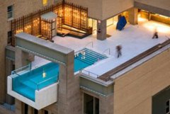 瑞地格樂：亞克力透明泳池的特點(diǎn)