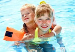 瑞地格樂介紹兒童游泳的好處
