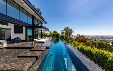 讓游泳不再是泡澡——家庭亞克力透明游泳池設(shè)計(jì)